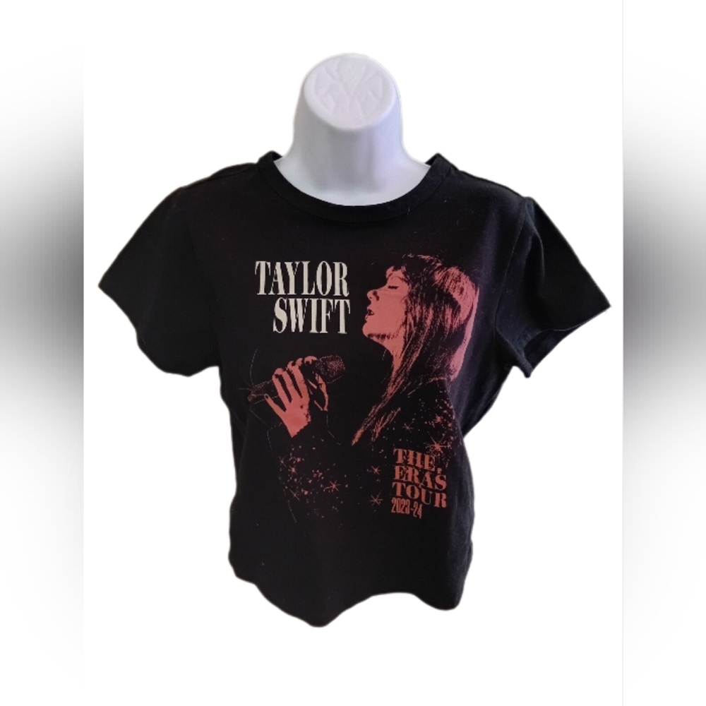 Taylor Swift Black Graphic Crop Tee